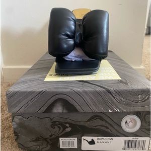 Jeffrey Campbell Bow Down Slide Sandal Size 9.5
